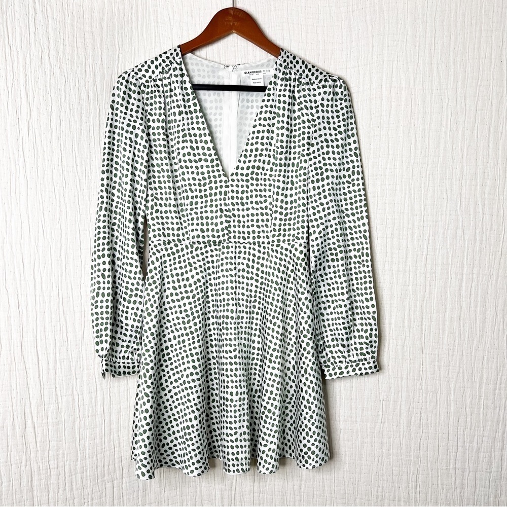 Glamorous Petite White Green Dots Deep V Dress in Long Sleeve size 2